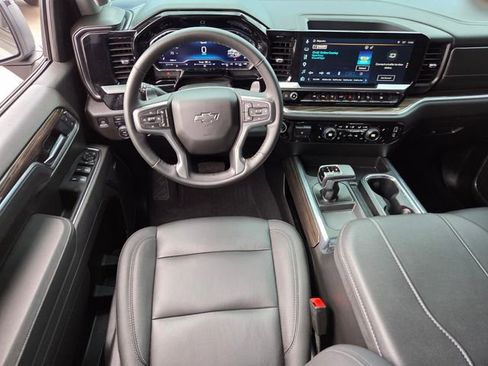 Certified 2025 Chevrolet Silverado 1500 RST w/ All Star Edition Plus AWD/4WD image 12