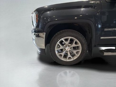 Used 2018 GMC Sierra 1500 SLT w/ SLT Premium Package AWD/4WD image 30