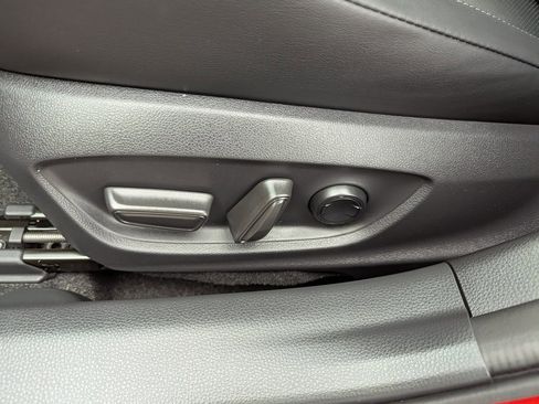 Used 2024 Toyota Prius XLE image 16