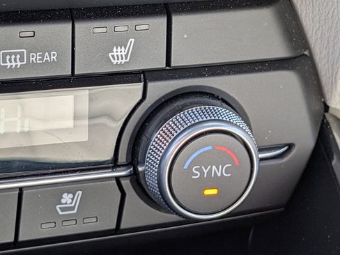 Used 2021 MAZDA CX-9 Signature image 30