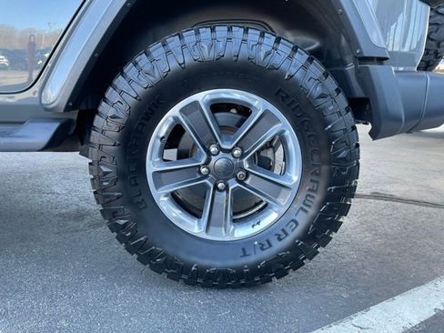 Used 2020 Jeep Wrangler Unlimited Sahara w/ Cold Weather Group image 31