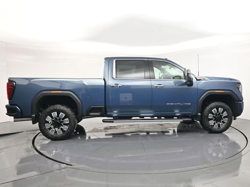 New 2026 GMC Sierra 3500 Denali w/ Denali Reserve Package image 6