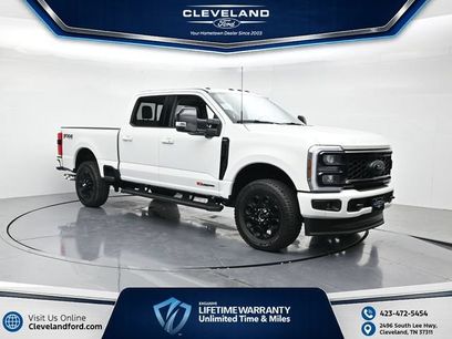 New 2026 Ford F250 Lariat w/ Black Appearance Package