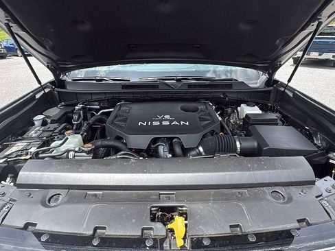 Used 2026 Nissan Armada PRO-4X AWD/4WD image 11