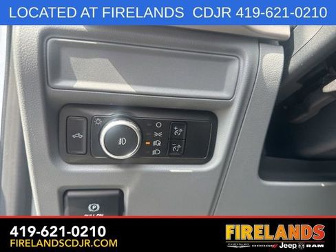 Used 2023 Ford F150 XLT AWD/4WD image 17