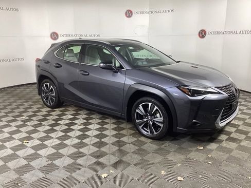 Used 2024 Lexus UX 250h AWD image 3