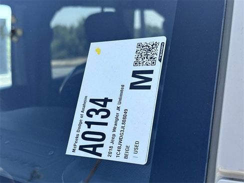 Used 2018 Jeep Wrangler Unlimited Sport S image 32