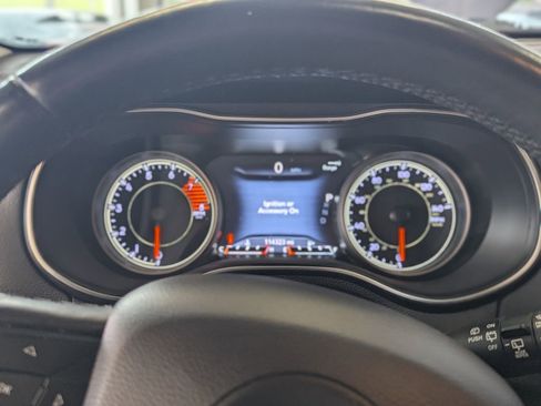 Used 2019 Jeep Cherokee Trailhawk w/ Comfort/Convenience Group image 35