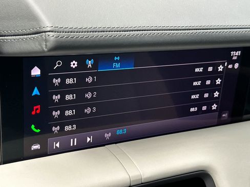 New 2026 Porsche Taycan image 20