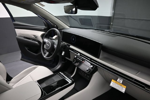 New 2026 Hyundai Tucson Limited AWD/4WD image 12