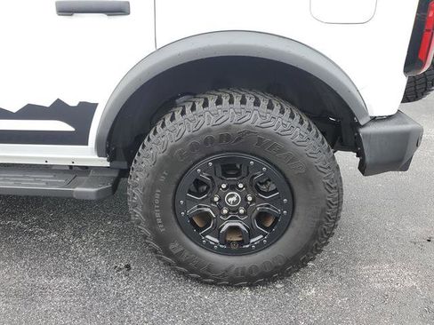 Used 2024 Ford Bronco Wildtrak AWD/4WD image 27