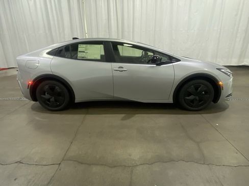 New 2026 Toyota Prius image 2