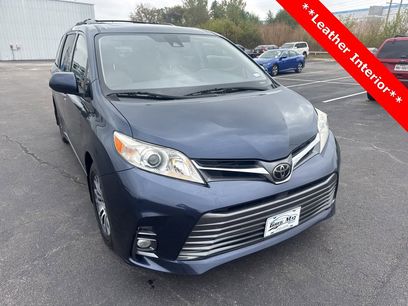 Used 2018 Toyota Sienna XLE
