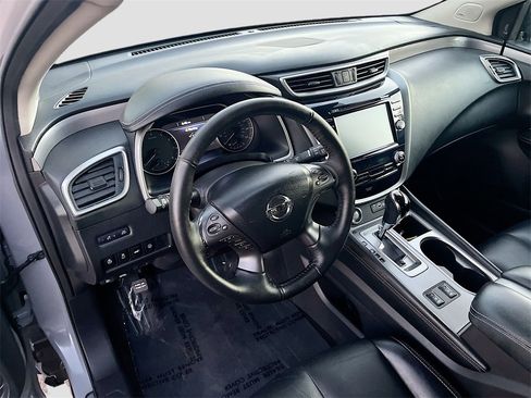 Used 2024 Nissan Murano SL image 9