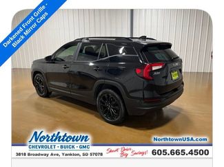 Used 2022 GMC Terrain SLE w/ Elevation Edition video 3