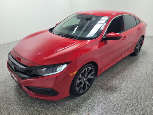 Used 2021 Honda Civic Sport image 2