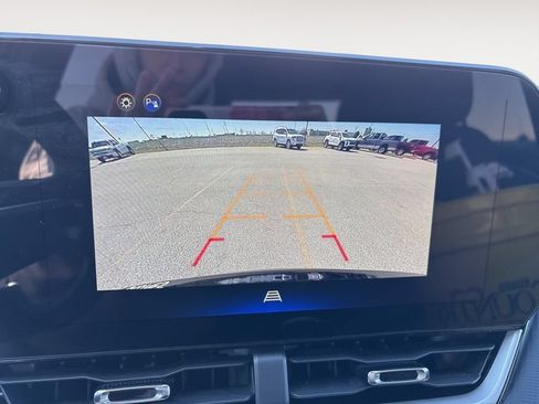 Used 2025 Chevrolet Equinox LT AWD/4WD image 42