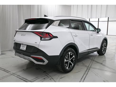 Used 2023 Kia Sportage EX image 7