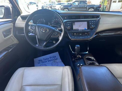 Used 2013 Toyota Avalon Limited image 8