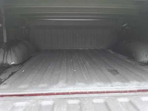 Used 2021 RAM 1500 Laramie AWD/4WD image 18