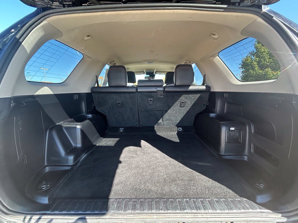 Used 2024 Toyota 4Runner TRD Off-Road Premium AWD/4WD image 28