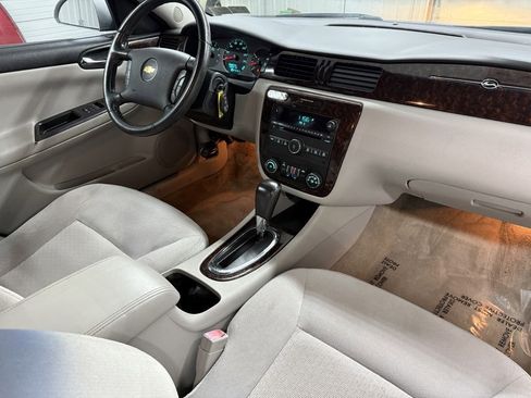 Used 2012 Chevrolet Impala LT image 32
