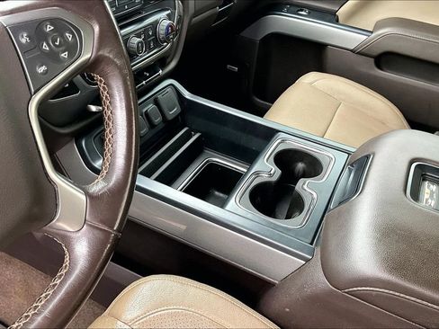 Used 2018 Chevrolet Silverado 1500 LT w/ All Star Edition AWD/4WD image 14