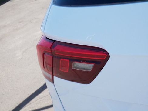 Certified 2023 Volkswagen Tiguan S image 17