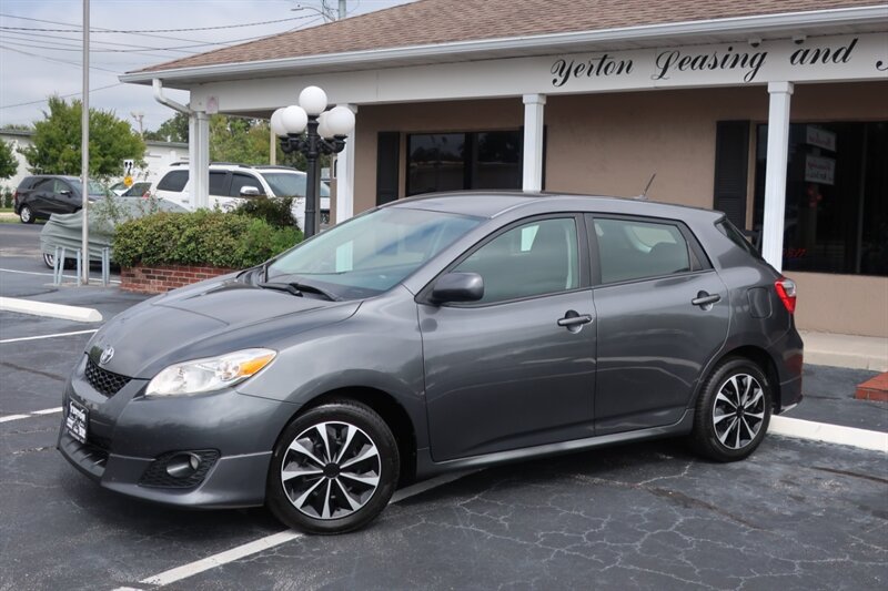 Used 2010 Toyota Matrix w/ PWR Pkg FWD image 10