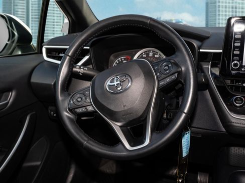 Used 2022 Toyota Corolla SE image 15