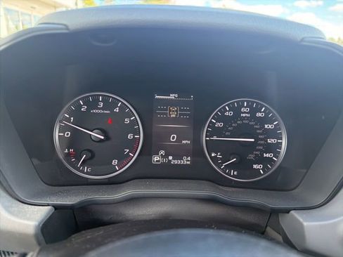 Used 2024 Subaru Crosstrek 2.5i Limited AWD/4WD image 15