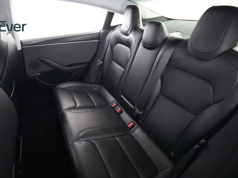 Used 2025 Tesla Model 3 Long Range RWD image 24