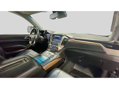 Used 2018 GMC Yukon Denali w/ Denali Ultimate Package AWD/4WD image 19