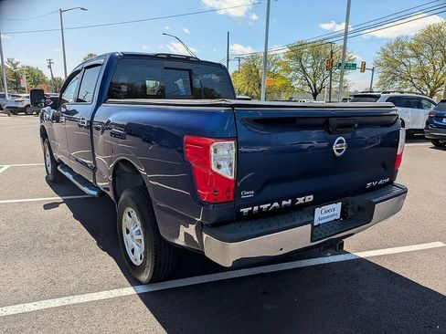 Used 2017 Nissan Titan SV AWD/4WD image 7
