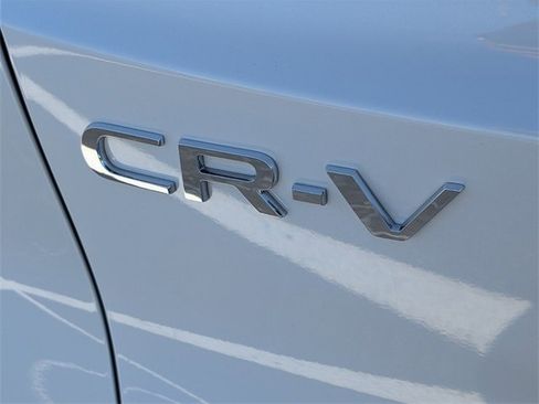 Used 2025 Honda CR-V EX image 14