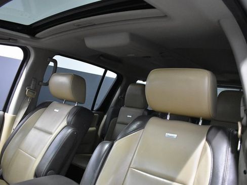 Used 2014 Nissan Armada Platinum w/ Platinum Reserve Package image 16