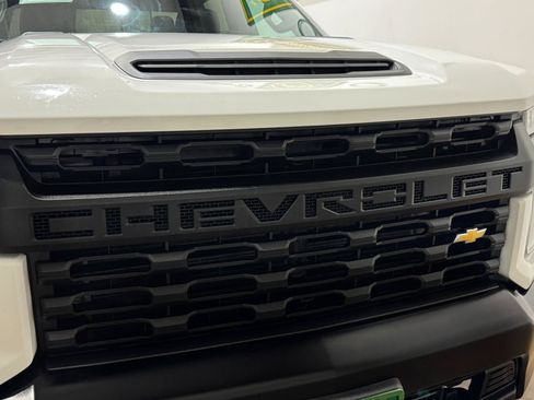 Used 2023 Chevrolet Silverado 2500 W/T w/ WT Convenience Package AWD/4WD image 43