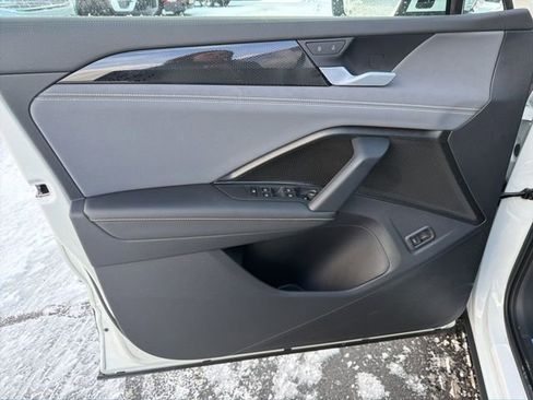 New 2026 Volkswagen Tiguan SE AWD/4WD image 18