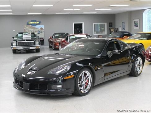 Used 2008 Chevrolet Corvette Z06 w/ Preferred Equipment Group RWD image 1