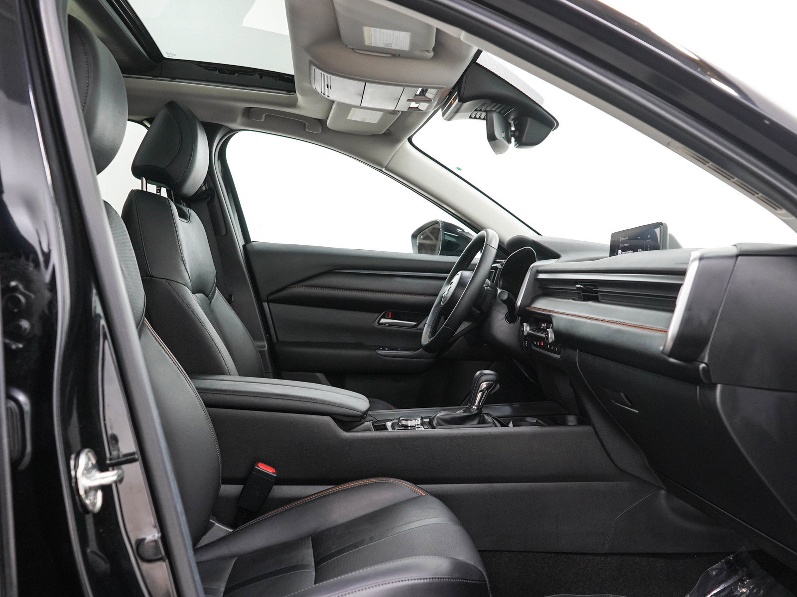 Used 2026 MAZDA CX-50 AWD 2.5 S w/ Premium Package image 13