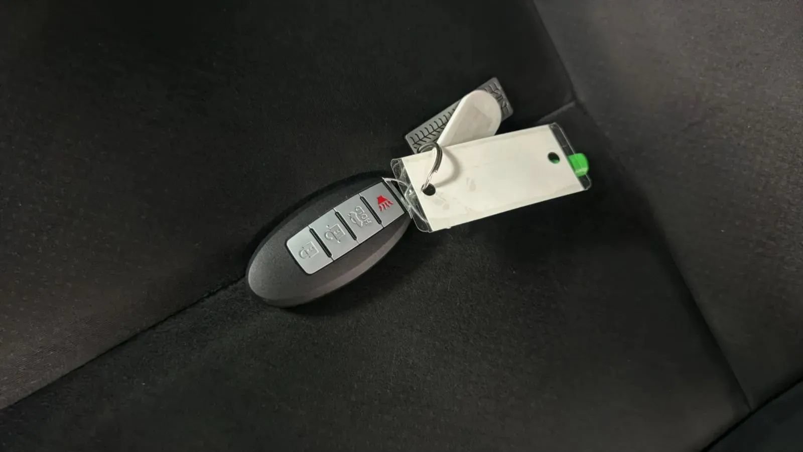 Used 2015 Nissan Murano S FWD image 23