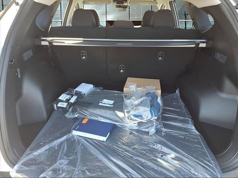 New 2026 Hyundai Tucson SE image 8