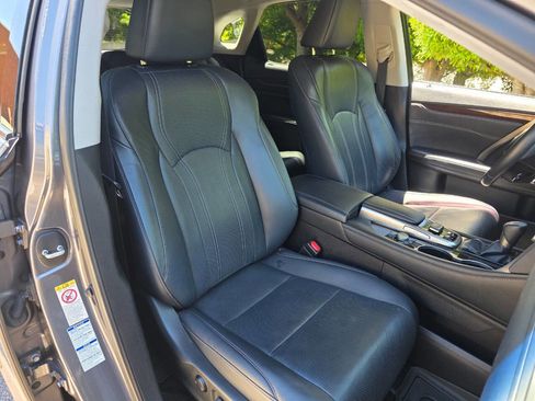 Used 2017 Lexus RX 350 AWD w/ Premium Package image 36