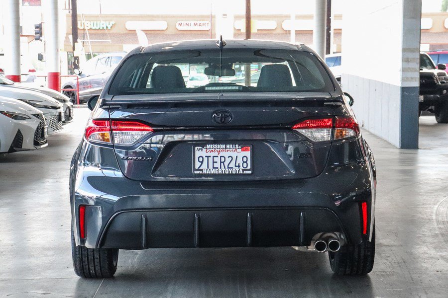 Certified 2025 Toyota Corolla SE w/ SE Premium Package FWD image 6