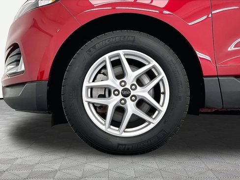 Certified 2023 Ford Edge SEL w/ Convenience Package AWD/4WD image 9