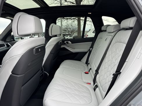 New 2026 BMW X5 xDrive50e w/ Executive Package image 11
