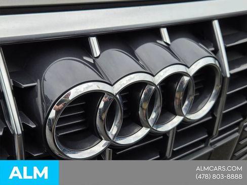 Used 2025 Audi Q3 2.0T Premium AWD/4WD image 19