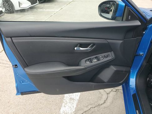 Used 2025 Nissan Sentra SV FWD image 24