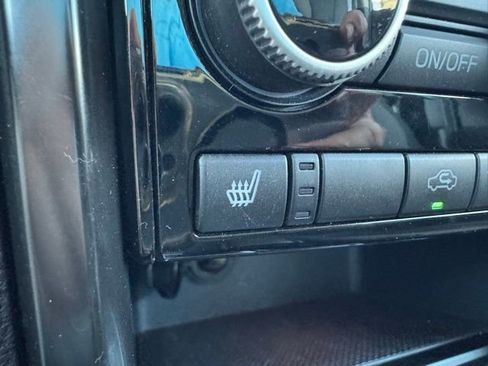 Used 2022 Subaru Ascent Onyx Edition image 11