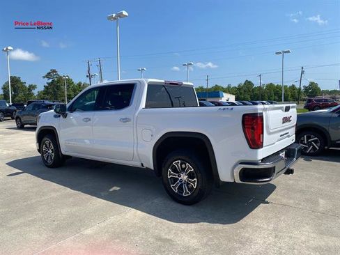 Used 2024 GMC Sierra 1500 SLT AWD/4WD image 5